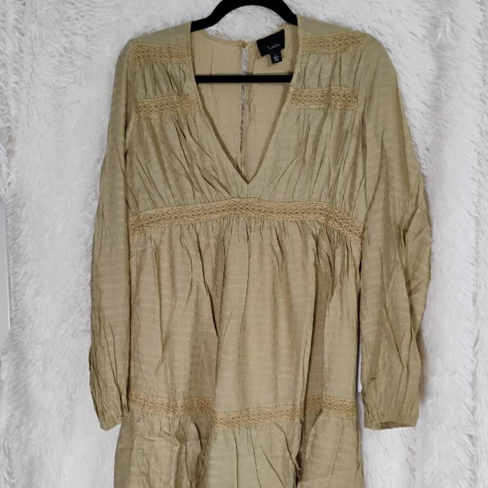 Lumiere NWT Boho Dress Dusty Mustard  Lace Tiered Long Sleeve Lined Size L